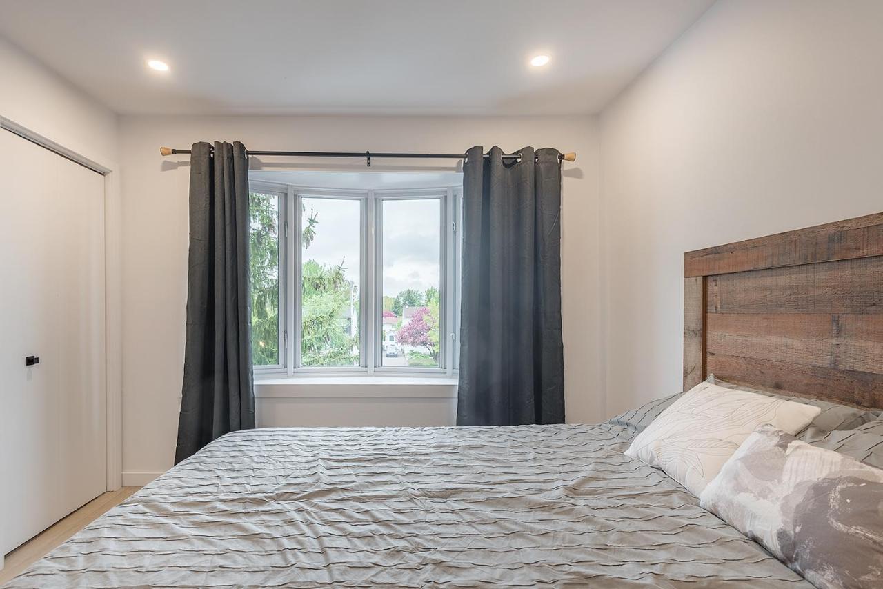 ברוסארד Free Parking Prime Location New Modern Condo מראה חיצוני תמונה